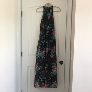 Floral Maxi Dress!